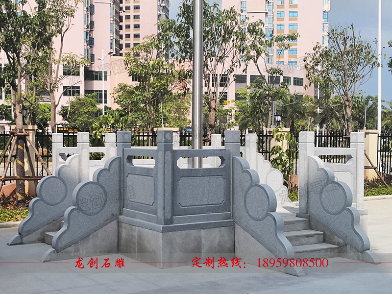 洛江實(shí)驗(yàn)小學(xué)旗臺(tái)欄桿制作安裝