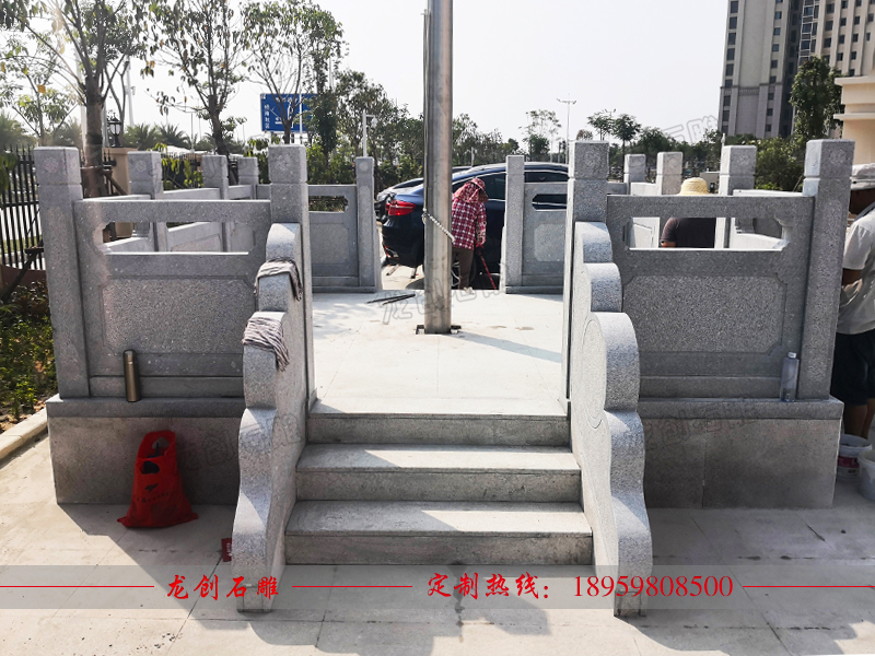 洛江實(shí)驗(yàn)小學(xué)旗臺(tái)欄桿制作安裝